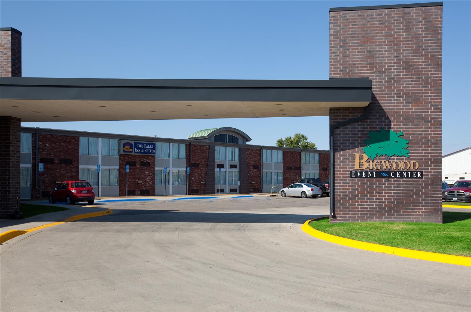 弗格斯福尔斯丽怡酒店 Fergus Falls 外观 照片