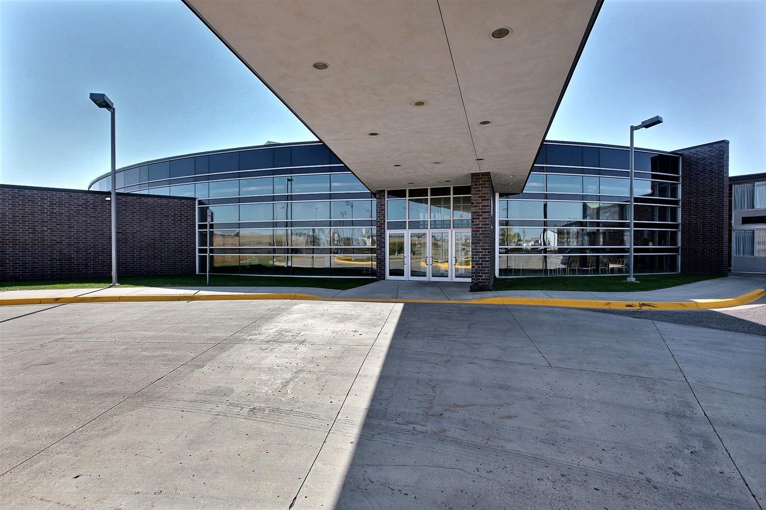 弗格斯福尔斯丽怡酒店 Fergus Falls 外观 照片